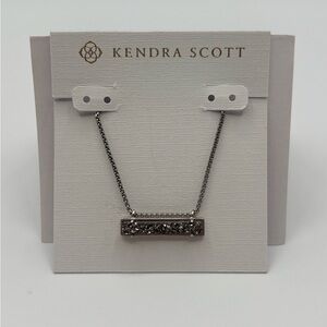 Vintage Silver Kendra Scott Leanor Necklace